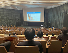 ���塼�ȥꥢ�륳����